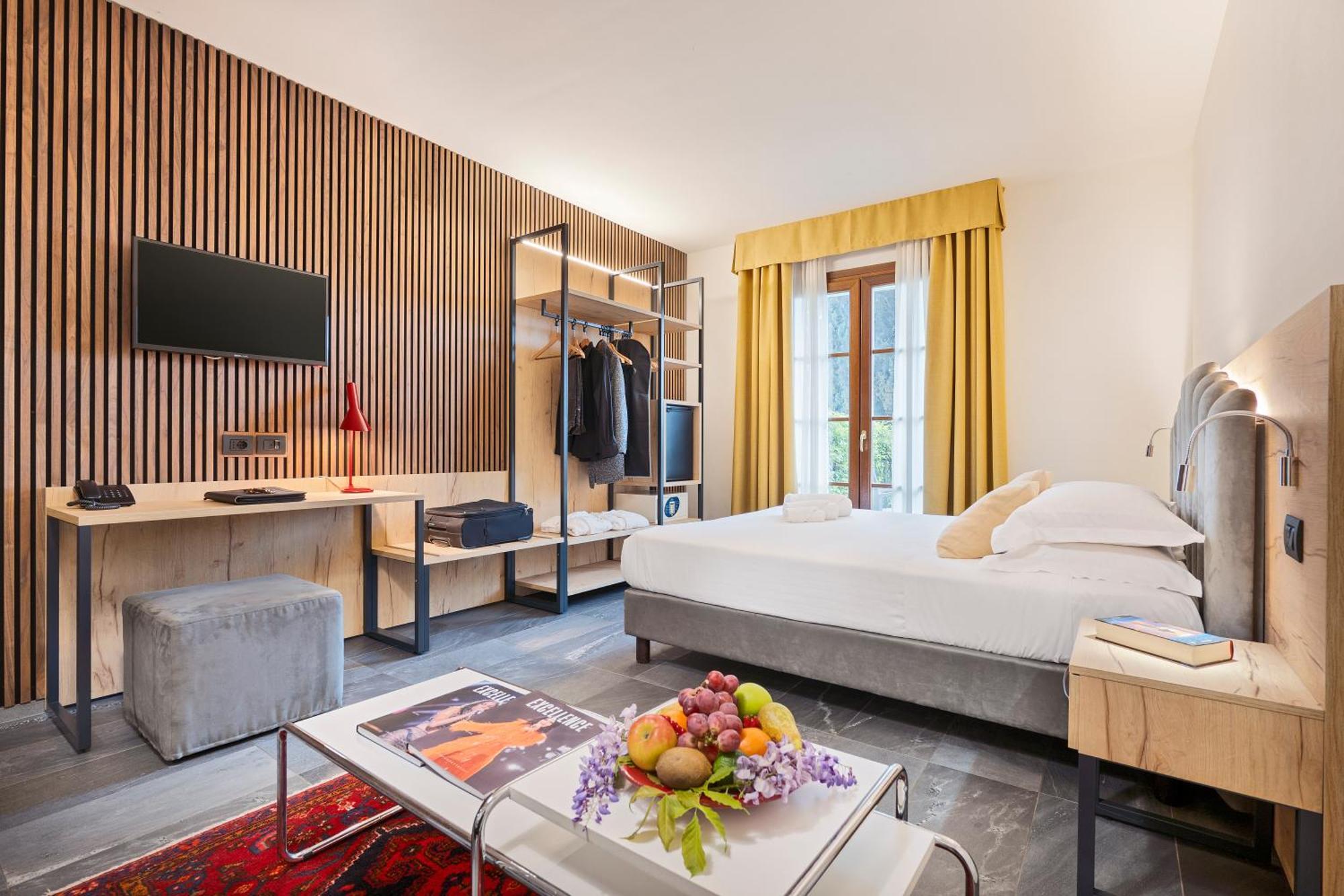 Hotel Villasanpaolo & San Gimignano