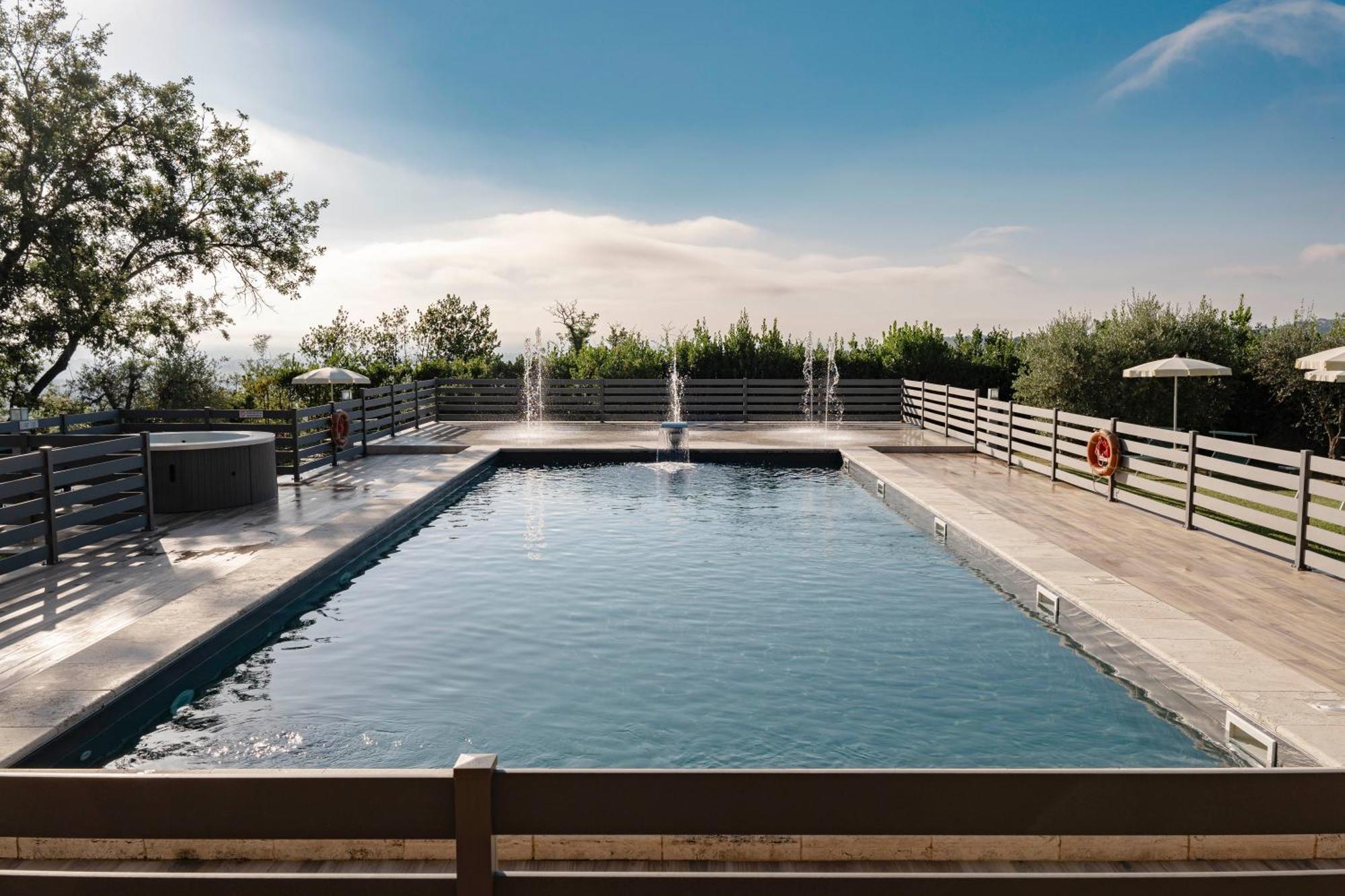 Villasanpaolo & 4*