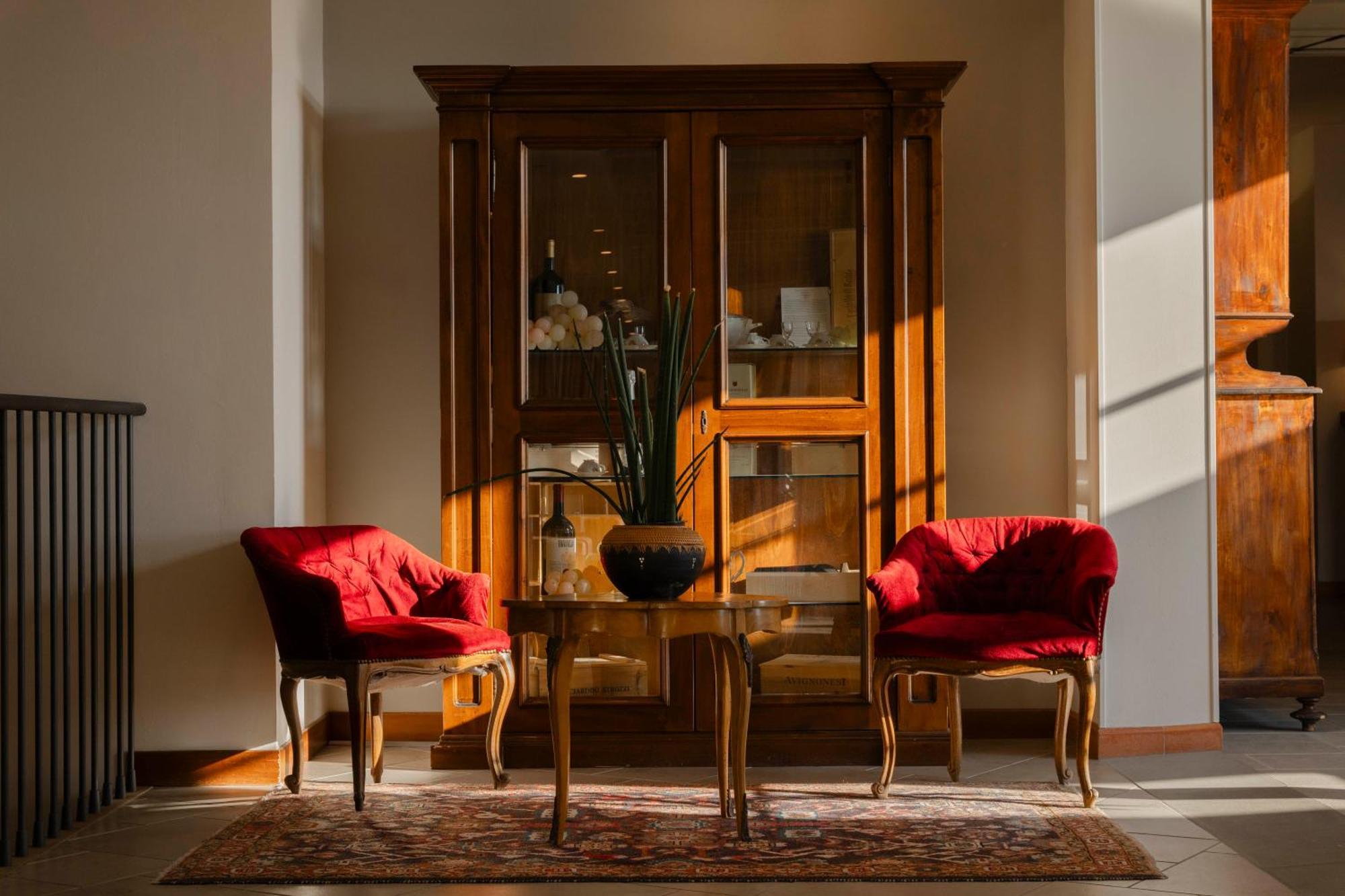 Villasanpaolo & Hotel San Gimignano