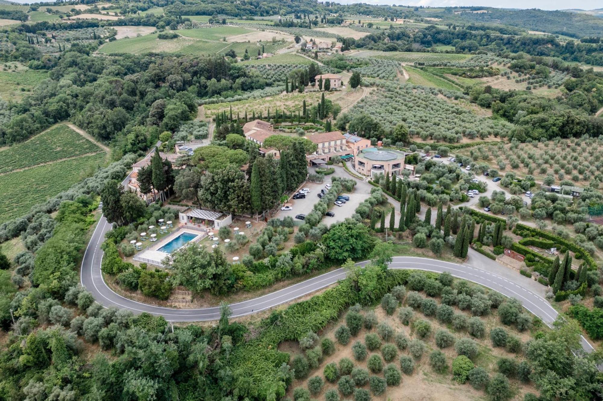 Villasanpaolo & 4*