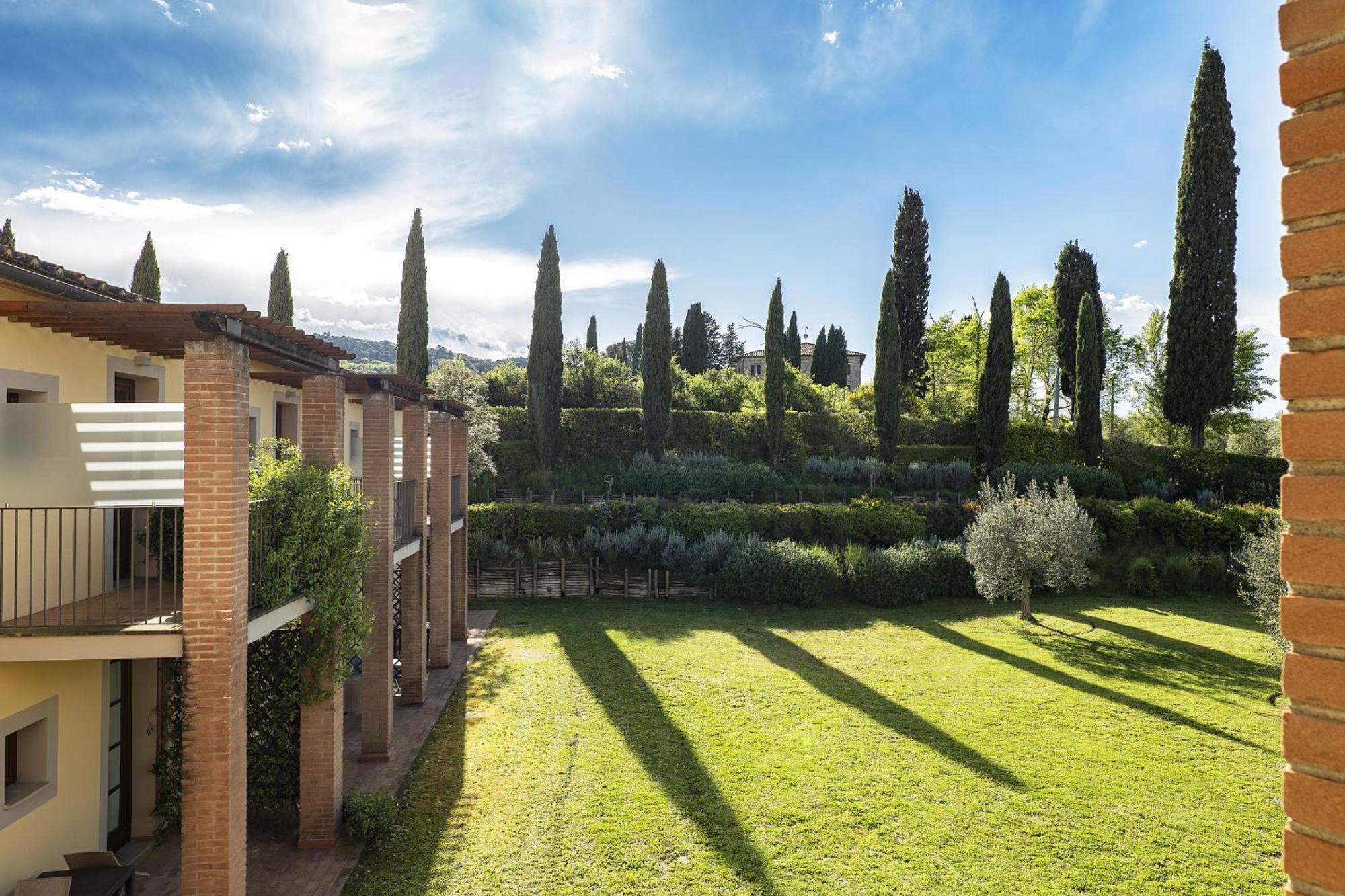 Hotel Villasanpaolo &